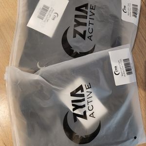 Brand New Zyia 17' High and Tight Crops